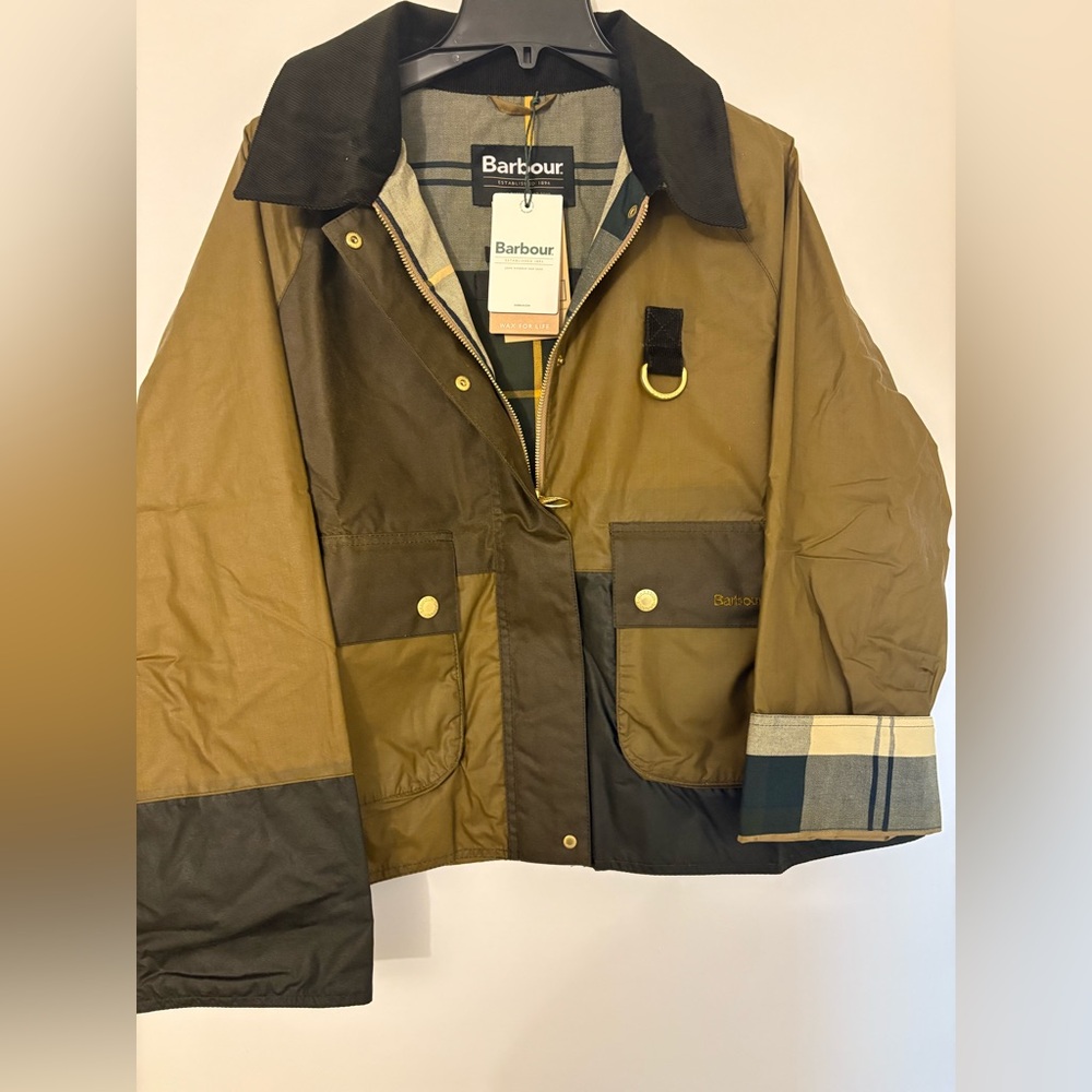 BARBOUR ALMA WAX JACKET in Sand/ Archive Olive MSRP$580 British Elegance - Picture 10 of 16